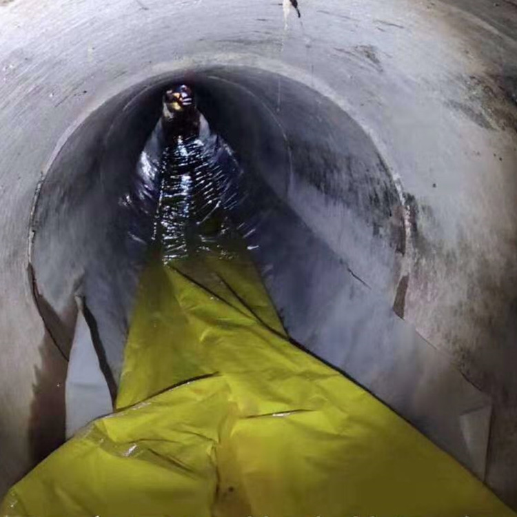 正蓝管道紫外光固化修复